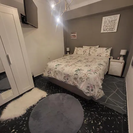 Lerida ホームステイ *